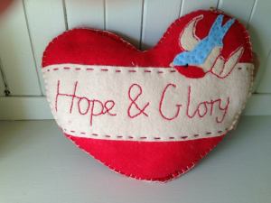 1013566_308489712620613_1680970181_n